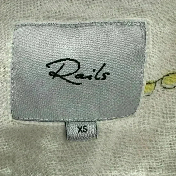 RAILS CHARLI SUNNIES GAUZ WHITE WITH SUNGLASSES BUTTON UP LONG SLEEVE TOP XS - Picture 8 of 12